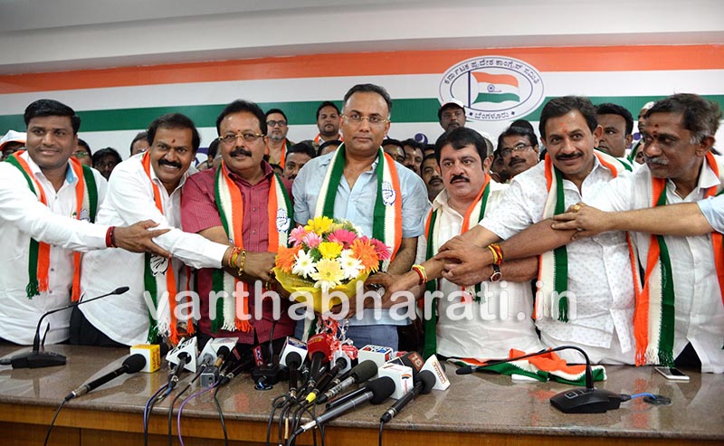 ಚುನಾವಣೆಯಲ್ಲಿ ಡಿಸ್ಟಿಂಕ್ಷನ್‌ನಲ್ಲಿ ಉತ್ತೀರ್ಣರಾಗುತ್ತೇವೆ: ದಿನೇಶ್‌ಗುಂಡೂರಾವ್